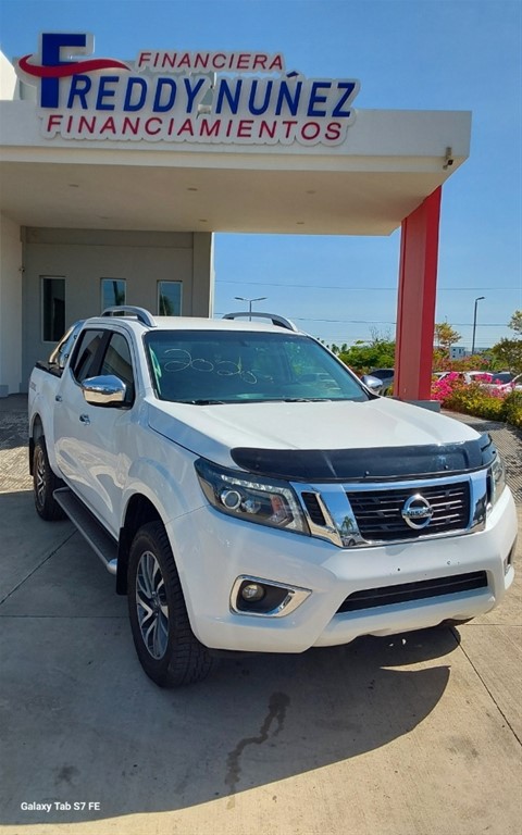 2020 Nissan Navara LE