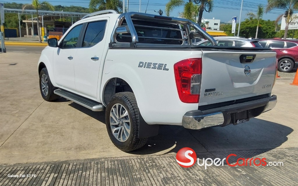 2020 Nissan Navara LE — foto 6 / 9