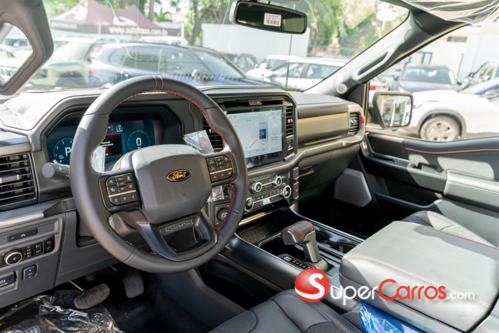 2025 Ford F 150 Raptor — foto 8 / 8