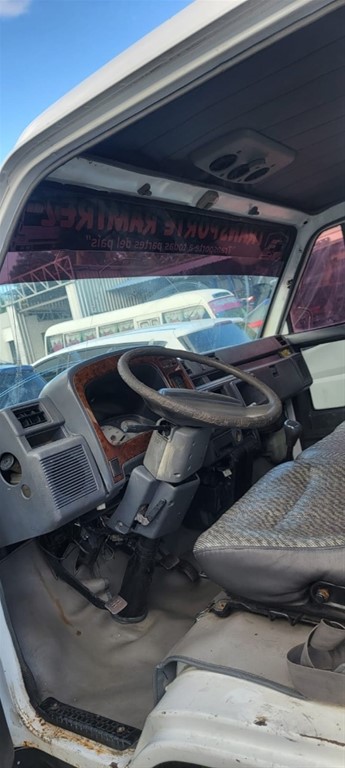 2007 Daihatsu Delta — foto 7 / 10