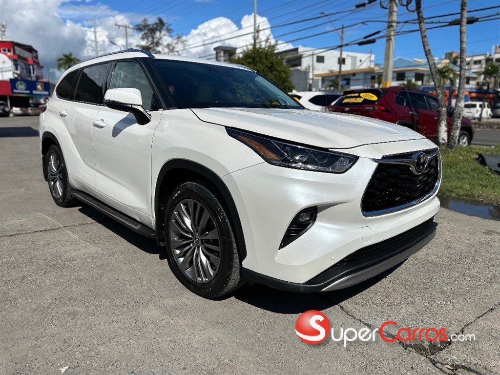 2021 Toyota Highlander Platinum