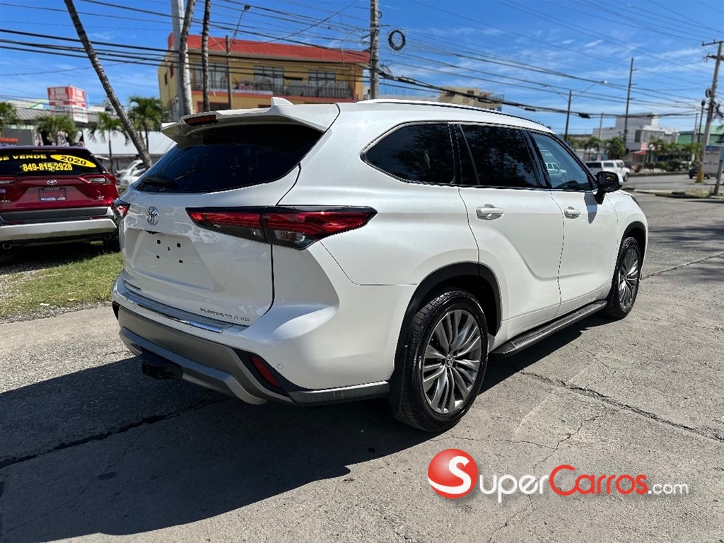 2021 Toyota Highlander Platinum — foto 3 / 12