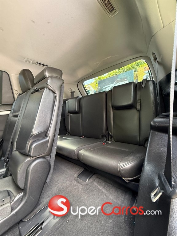 2018 Toyota Highlander LE — foto 11 / 12