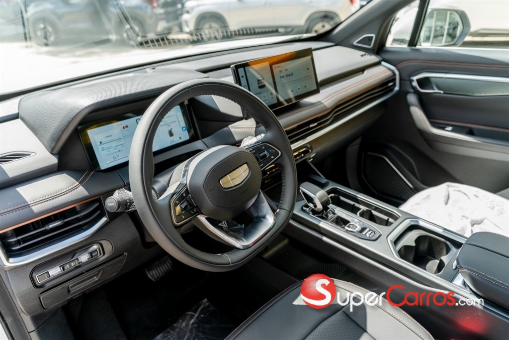 2026 Geely Okavango GF — foto 3 / 7