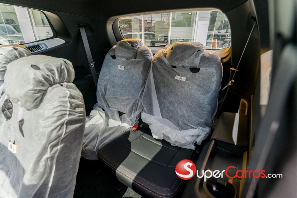 2026 Geely Okavango GF — foto 5 / 7