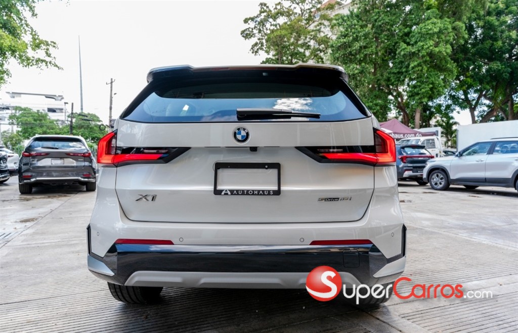 2026 BMW X 1 — foto 4 / 9