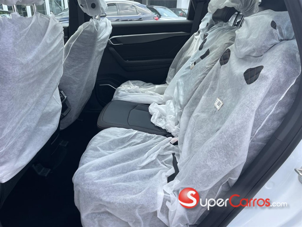 2027 Geely Okavango GF — foto 6 / 10