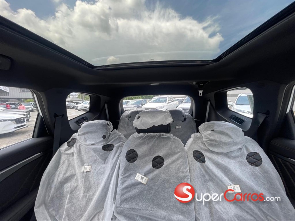 2027 Geely Okavango GF — foto 9 / 10