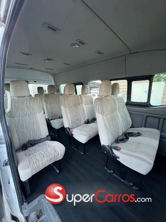 2019 Nissan Urvan NV 350 — foto 10 / 12