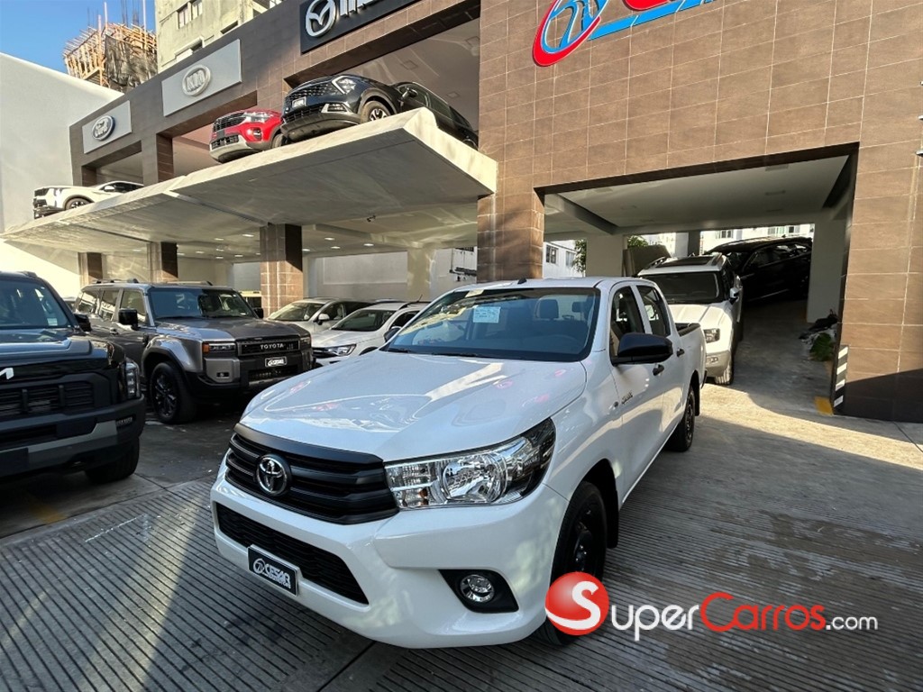 2025 Toyota Hilux — foto 6 / 11