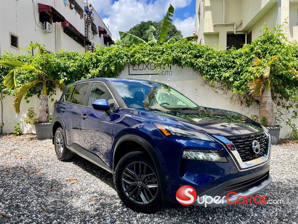2021 Nissan Rogue SV — foto 2 / 7