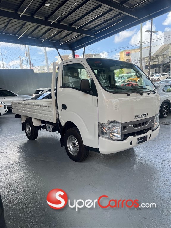 2025 Isuzu Traviz — foto 2 / 8