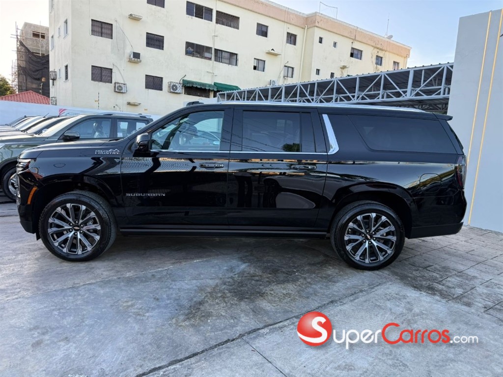 2026 Chevrolet Suburban Highcountry — foto 11 / 11