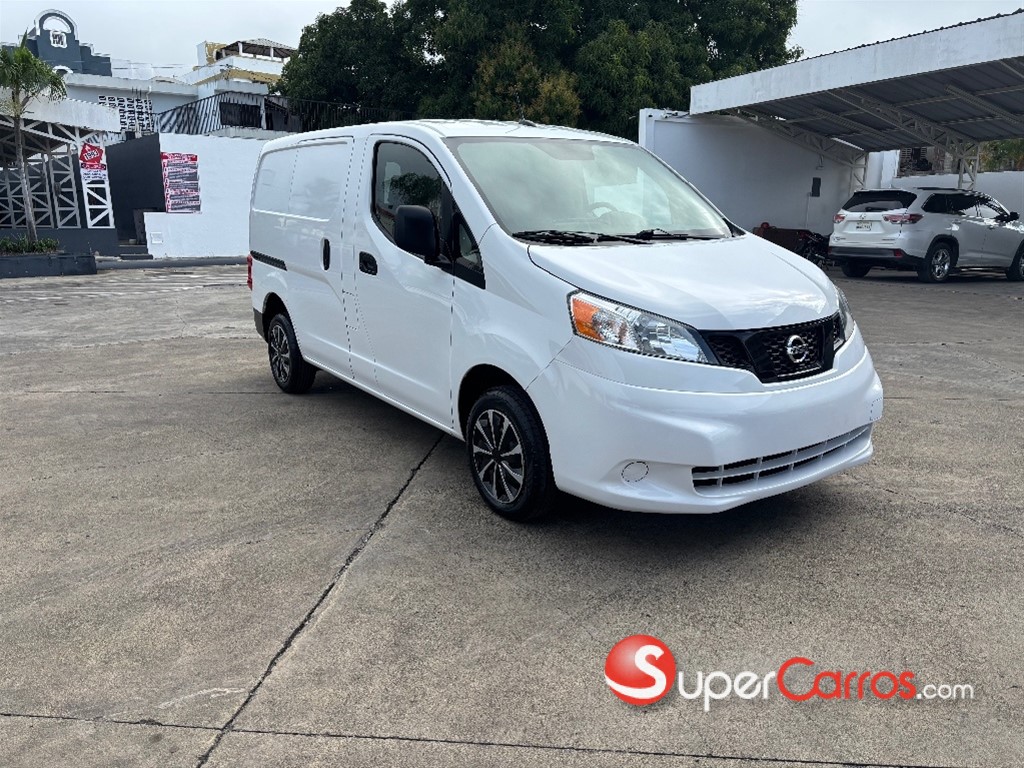 2021 Nissan NV 200 — foto 2 / 11