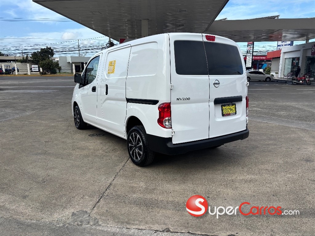 2021 Nissan NV 200 — foto 4 / 11