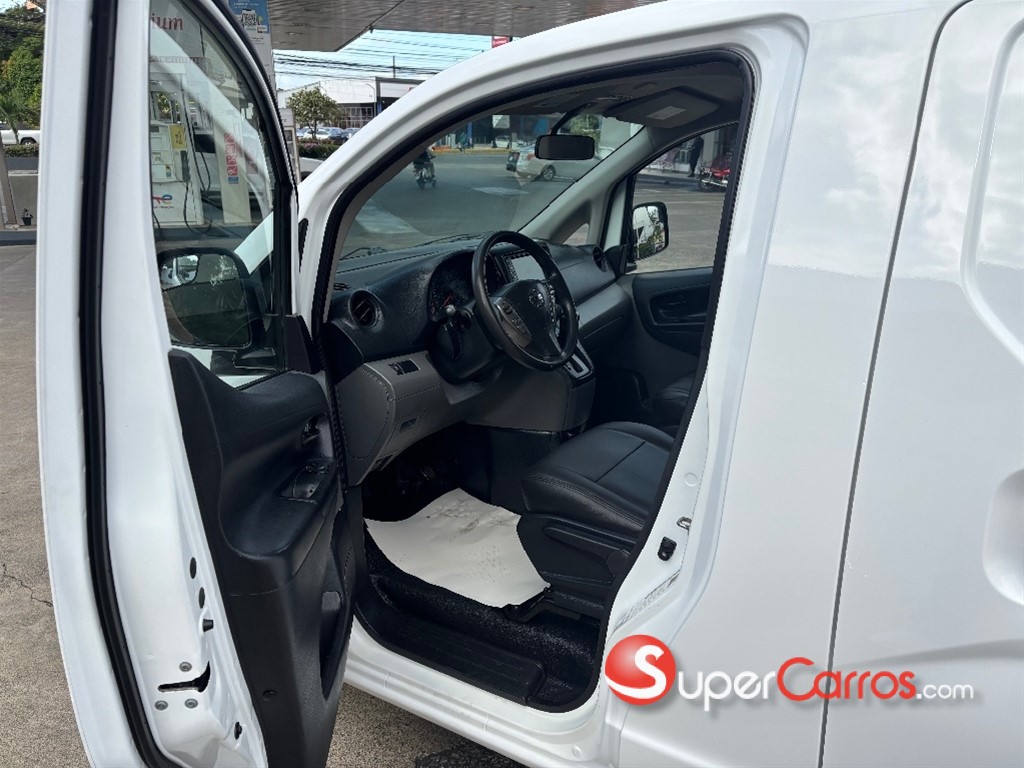 2021 Nissan NV 200 — foto 6 / 11