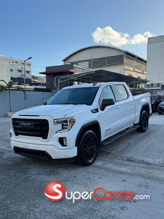 2020 GMC Sierra — foto 2 / 10