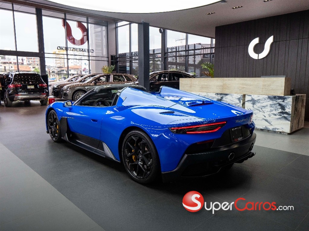 2023 Maserati MC20 — foto 9 / 10