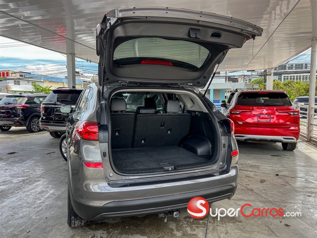 2020 Hyundai Tucson SE — foto 9 / 11