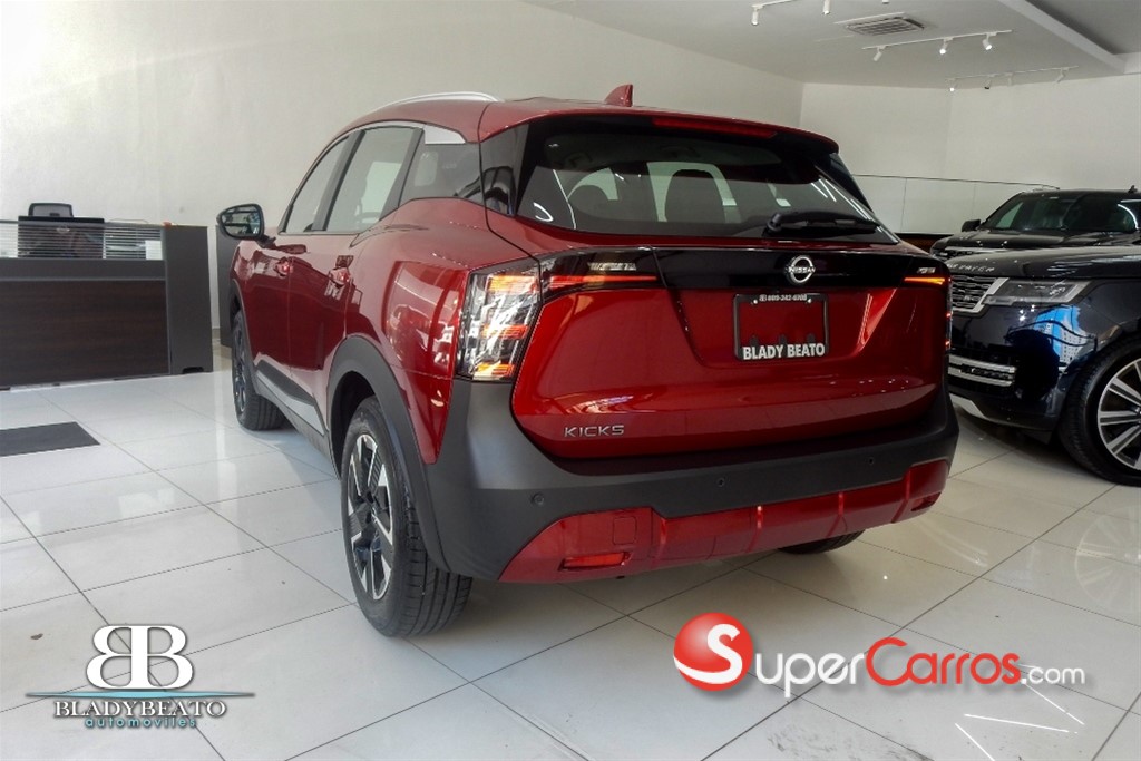 2025 Nissan Kicks Advance — foto 4 / 6