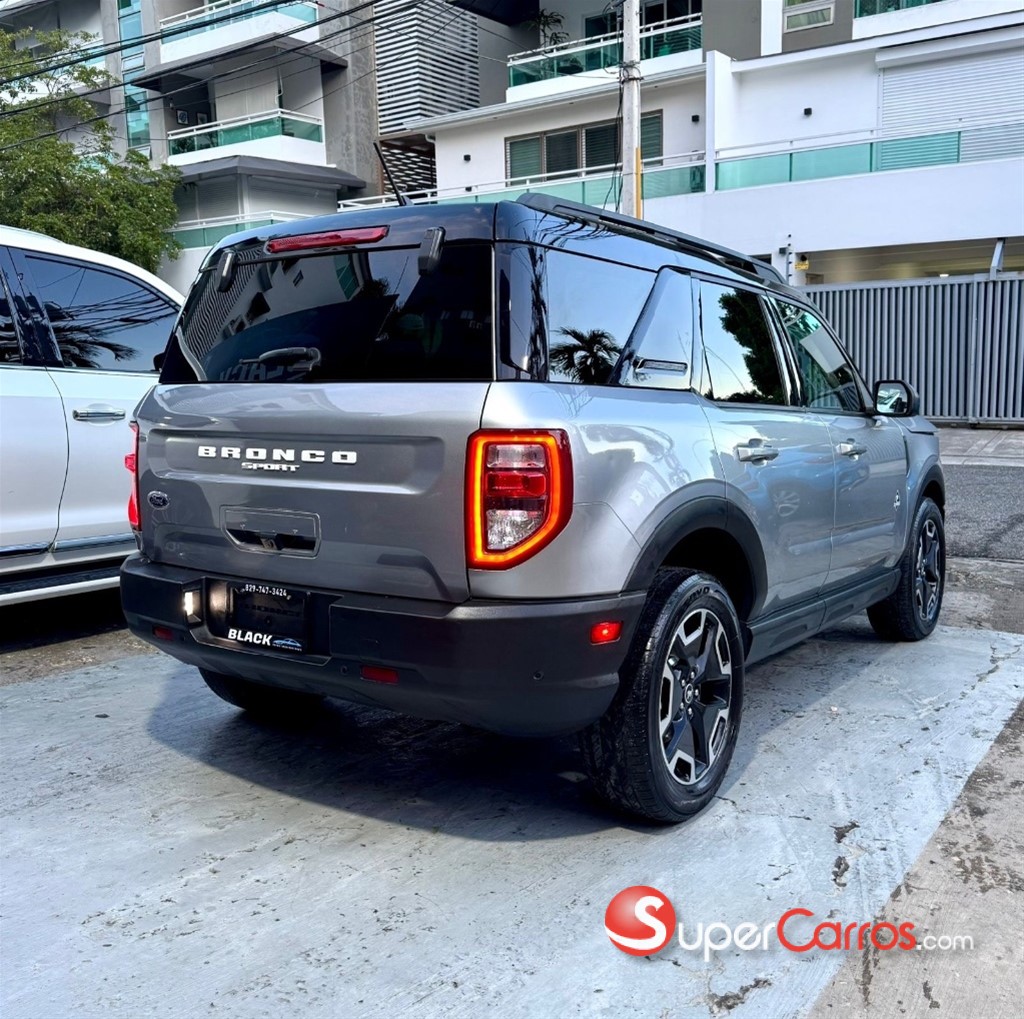 2021 Ford Bronco Sport — foto 2 / 12