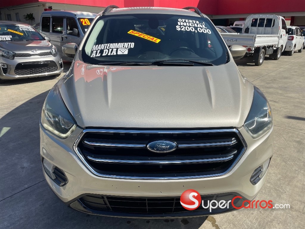 2017 Ford Escape SE Ecoboost — foto 2 / 9
