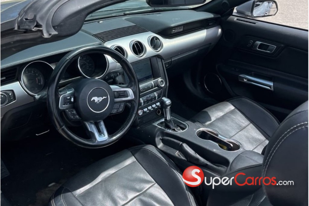 2020 Ford Mustang — foto 4 / 7