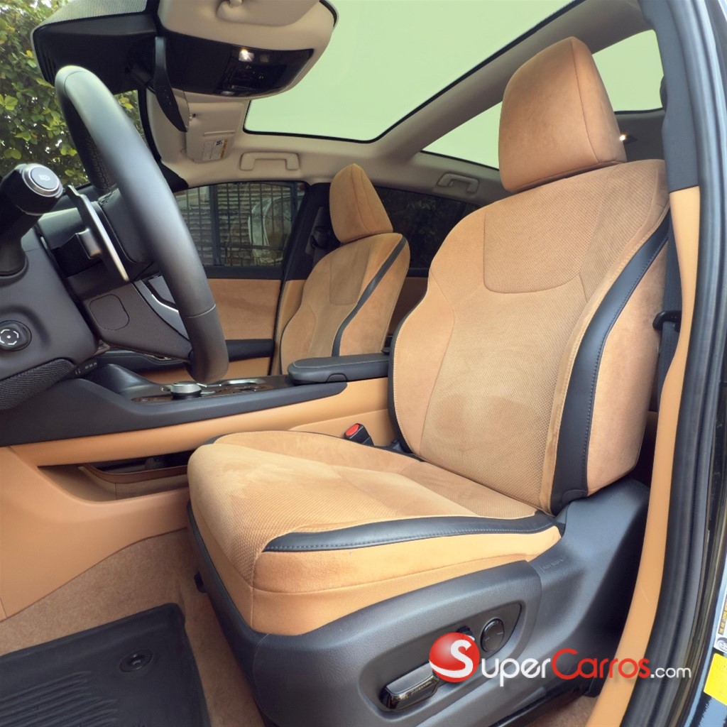 2023 Lexus RZ 450E LUXURY — foto 6 / 12