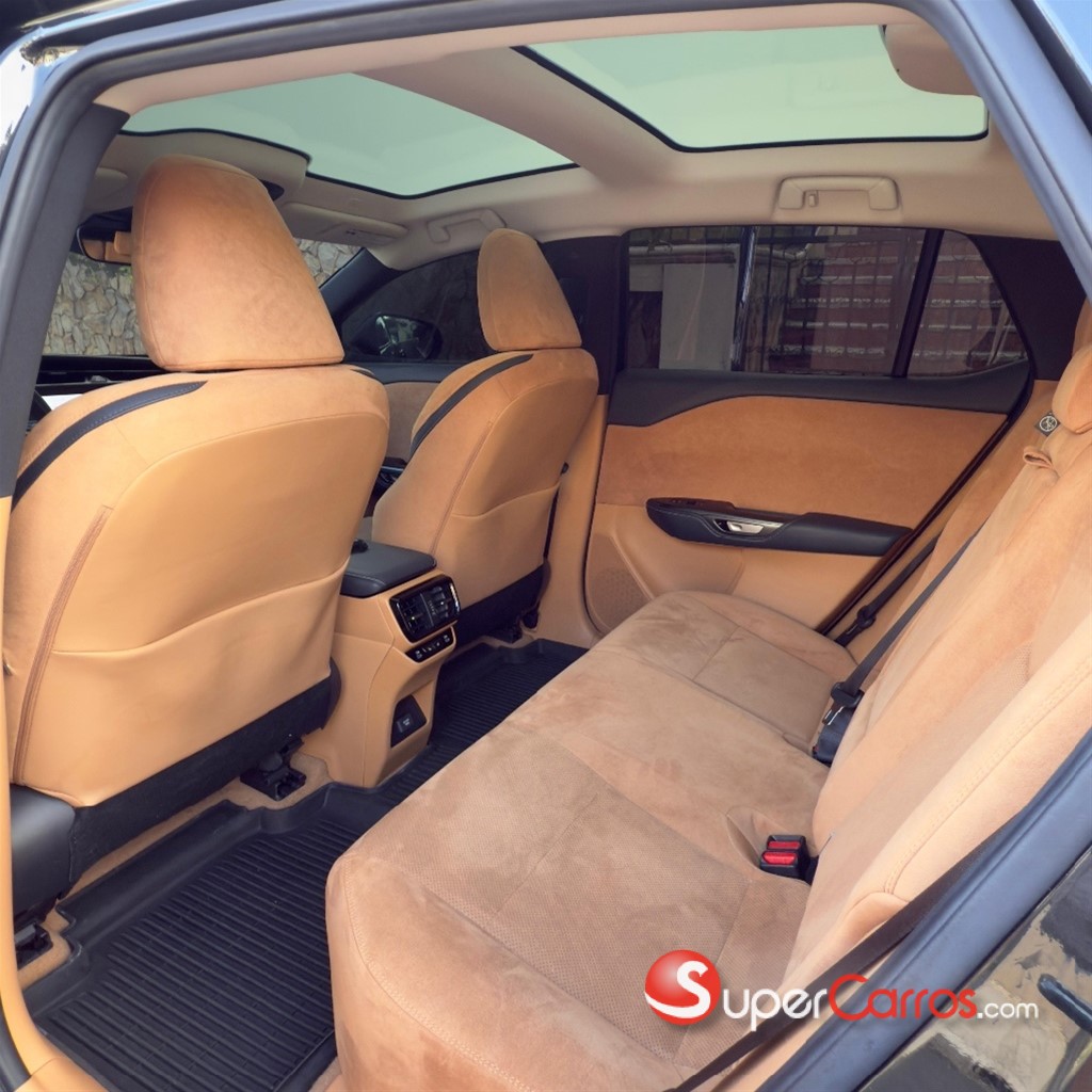 2023 Lexus RZ 450E LUXURY — foto 7 / 12