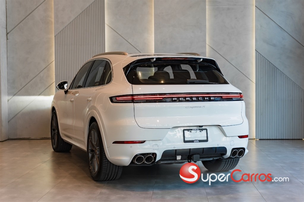 2026 Porsche Cayenne S — foto 4 / 12