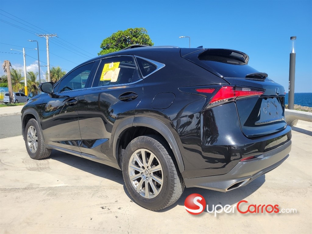 2019 Lexus NX 300 — foto 2 / 9
