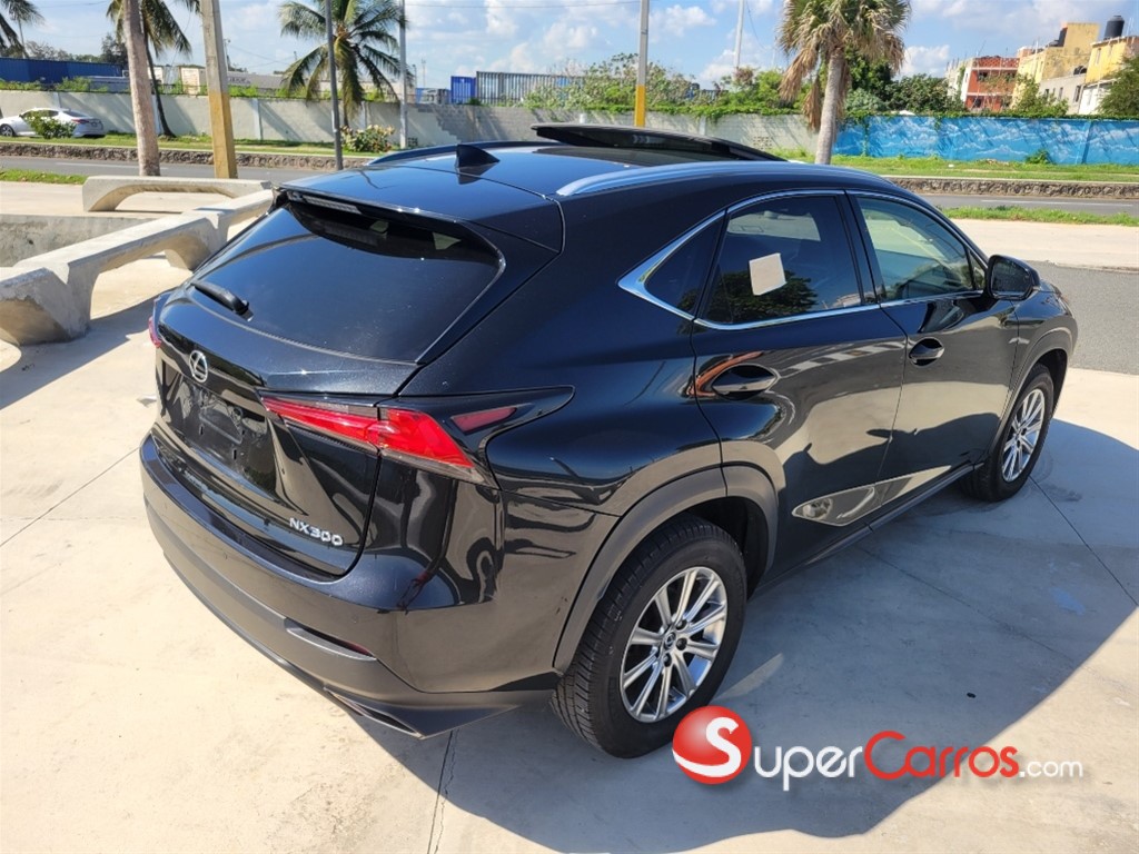 2019 Lexus NX 300 — foto 4 / 9