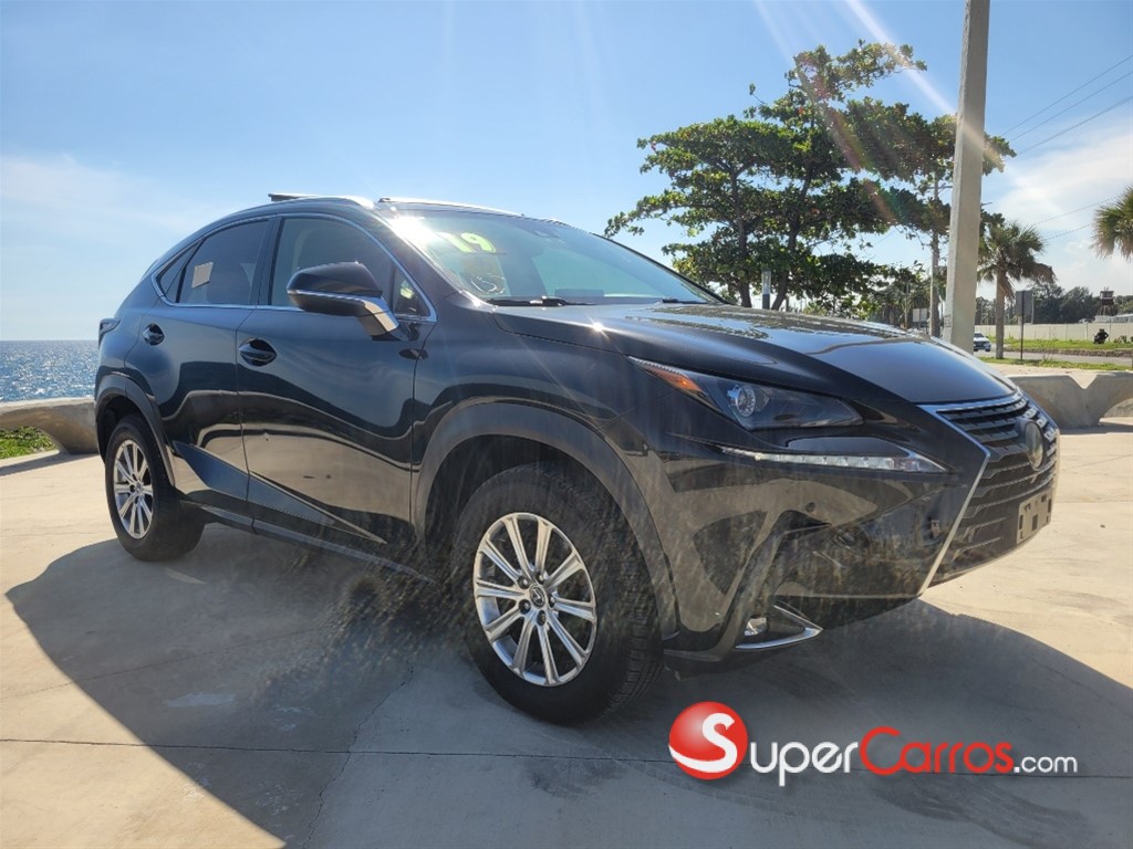 2019 Lexus NX 300 — foto 5 / 9