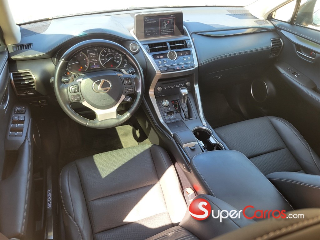 2019 Lexus NX 300 — foto 7 / 9