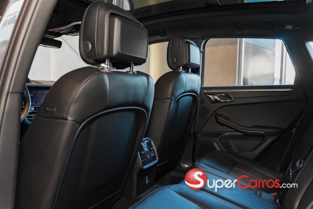 2026 Porsche Macan — foto 8 / 11