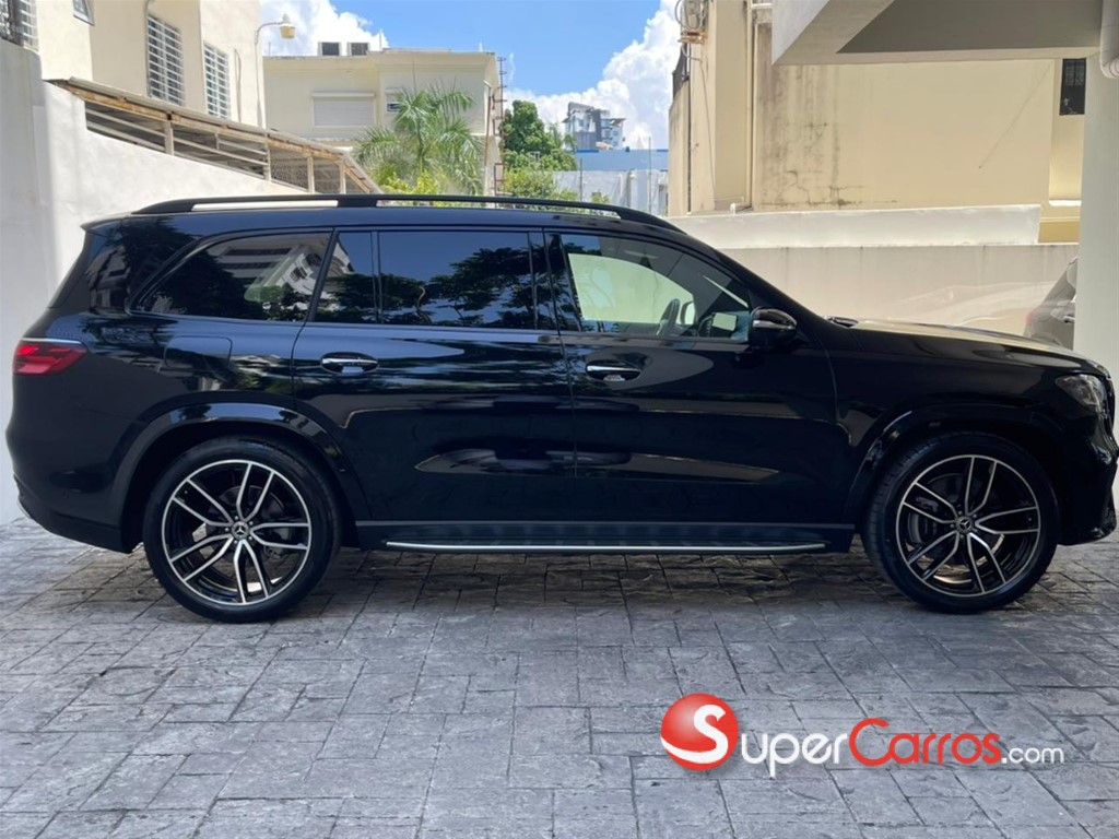 2026 Mercedes-Benz Clase GLS 450 4MATIC AMG — foto 3 / 10