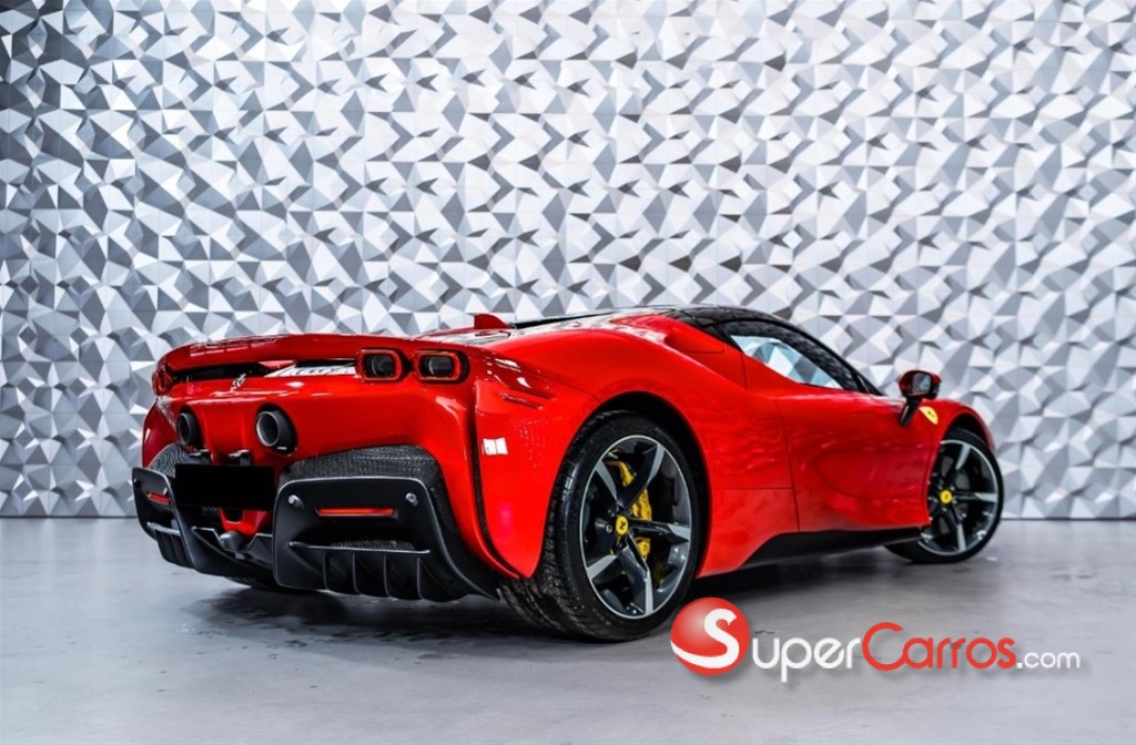 2025 Ferrari SF90 Spider — foto 4 / 12