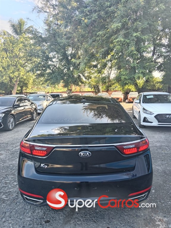 2018 Kia K-7 — foto 8 / 12