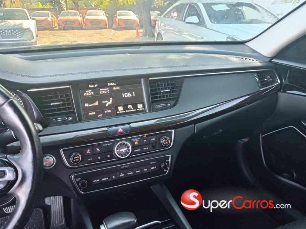 2018 Kia K-7 — foto 11 / 12