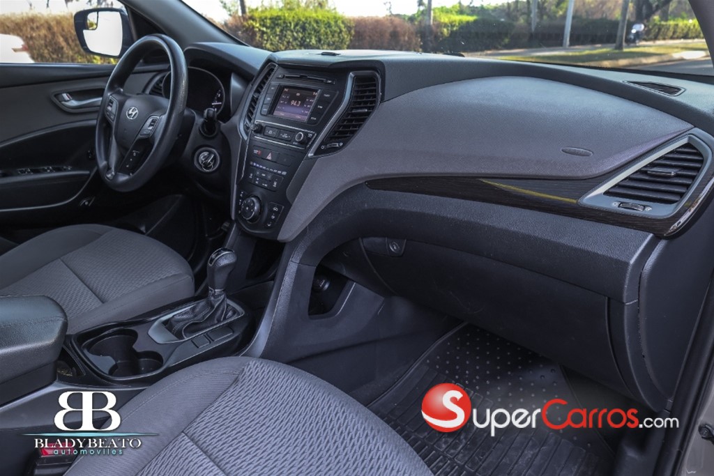 2017 Hyundai Santa Fe Sport — foto 4 / 11