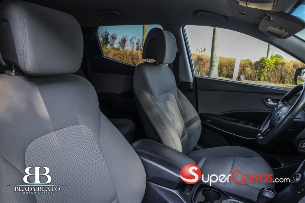 2017 Hyundai Santa Fe Sport — foto 5 / 11
