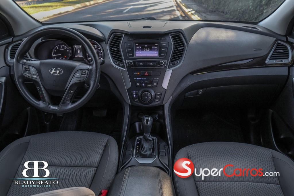 2017 Hyundai Santa Fe Sport — foto 7 / 11
