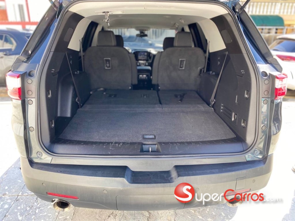 2021 Chevrolet Traverse LT — foto 3 / 12