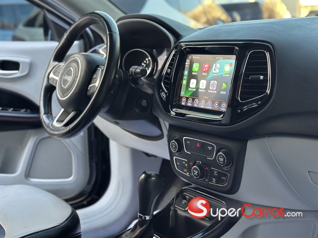 2019 Jeep Compass Limited — foto 8 / 12