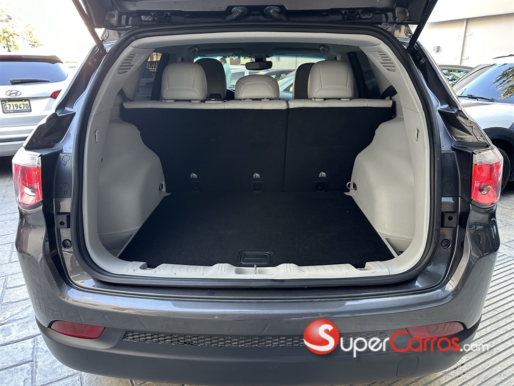 2019 Jeep Compass Limited — foto 12 / 12