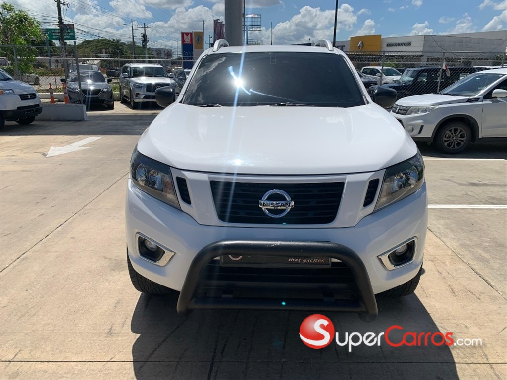 2020 Nissan Frontier NP300 — foto 2 / 12