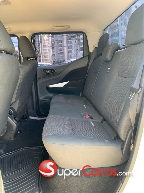 2020 Nissan Frontier NP300 — foto 8 / 12
