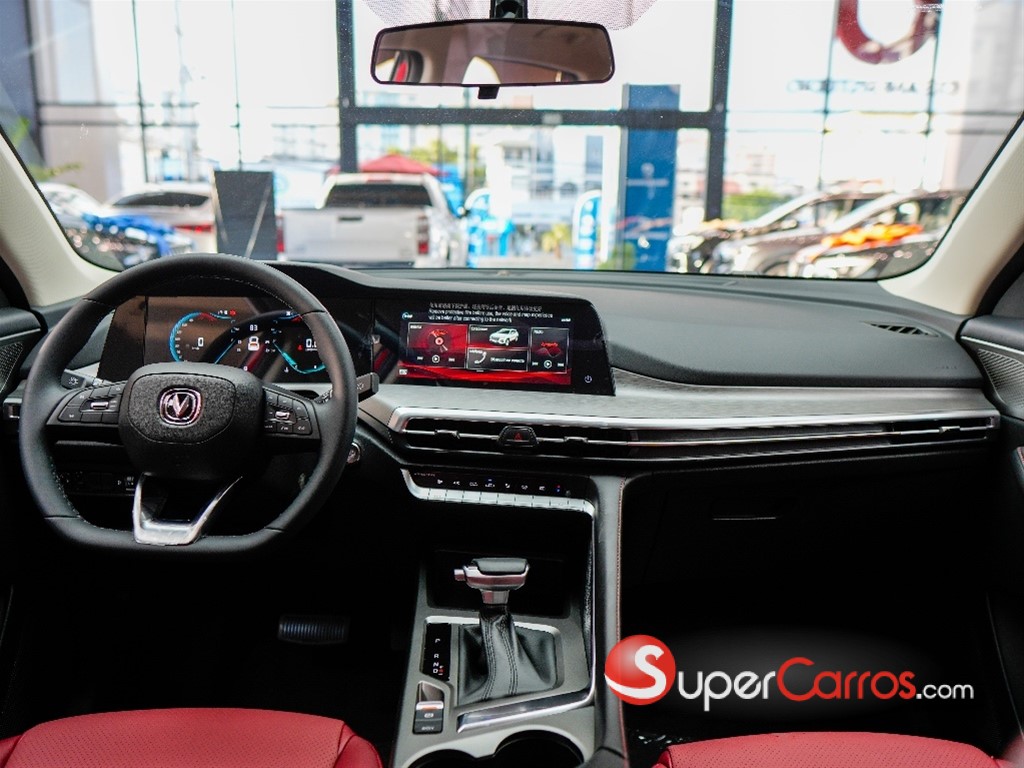 2027 Changan CS 35 Plus — foto 8 / 10