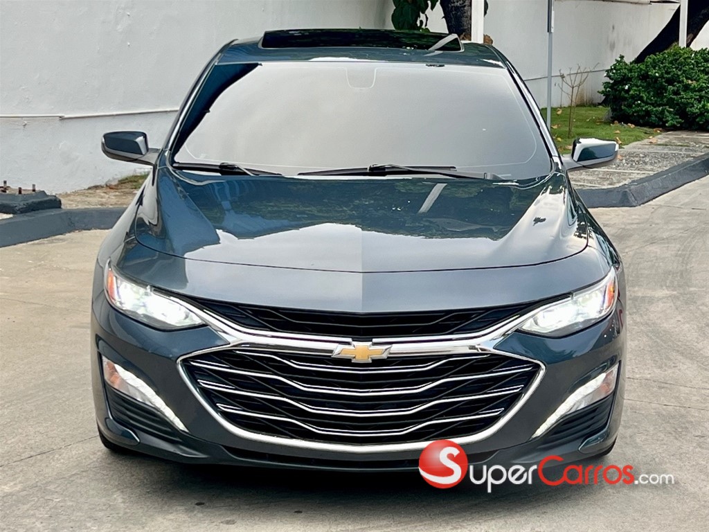 2020 Chevrolet Malibu LTZ — foto 2 / 12