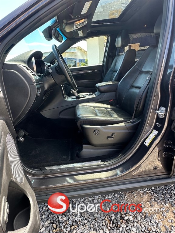 2021 Jeep Grand Cherokee Limited 4x4 — foto 7 / 12